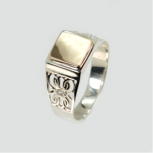 Серебряная печатка с золотыми накладками