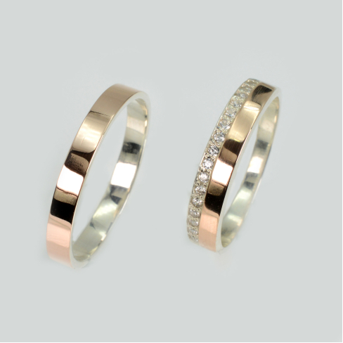 Пара серебряных обручальных колец