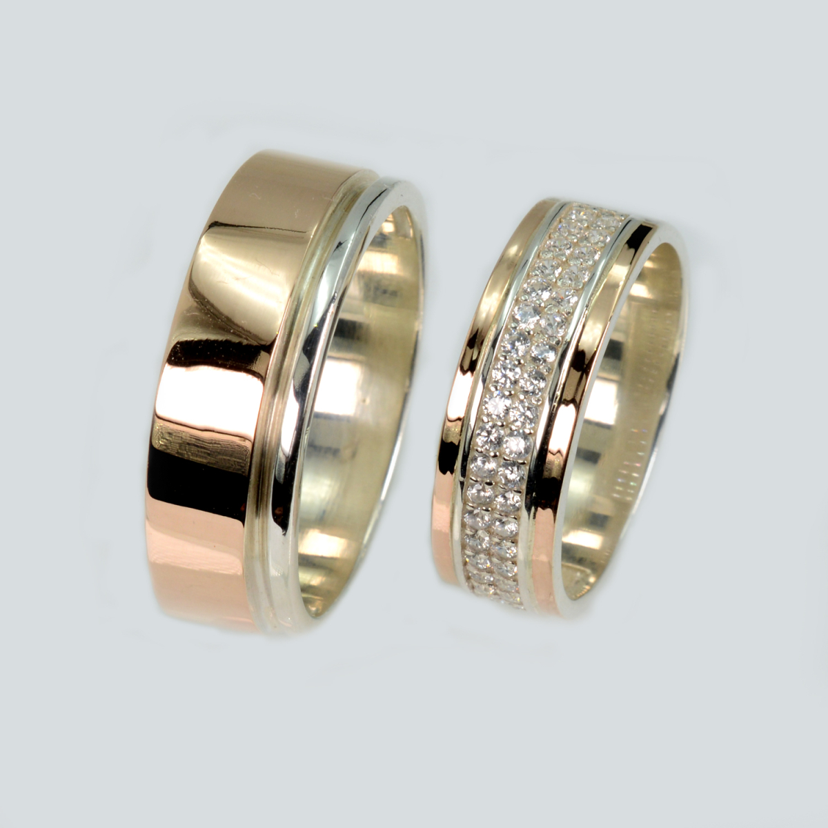 Пара серебряных обручальных колец с золотыми пластинами (Обр10Обр59)