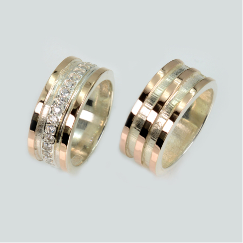 Пара обручальных колец из серебра