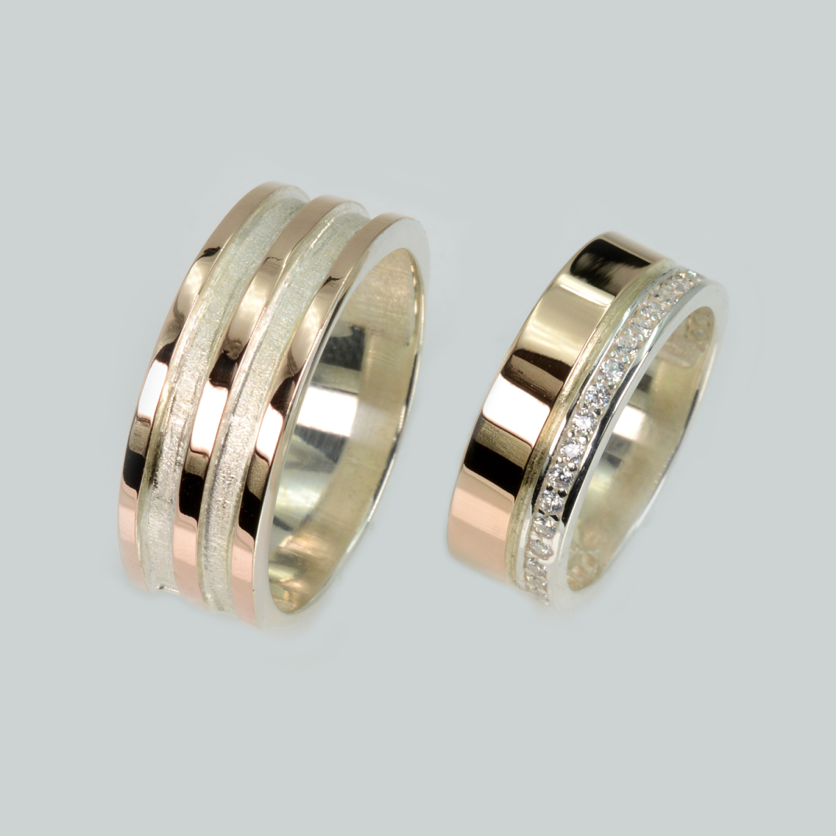 Пара обручальных колец из серебра с золотом (Обр13Обр28)