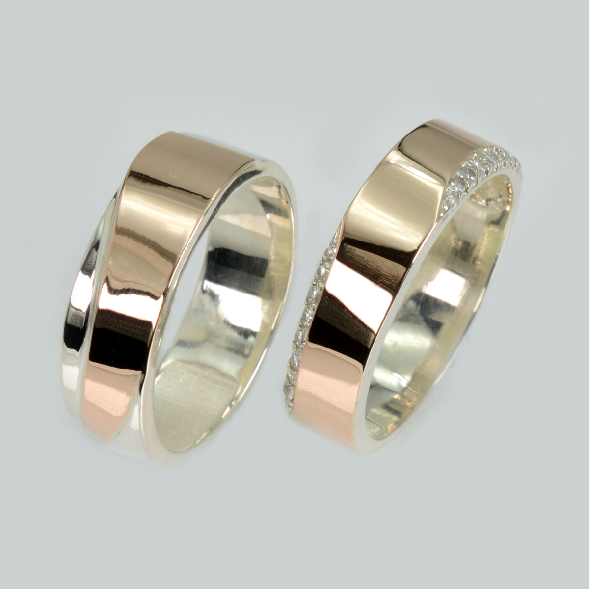 Пара обручальных колец из серебра с золотом (Обр15Обр32)