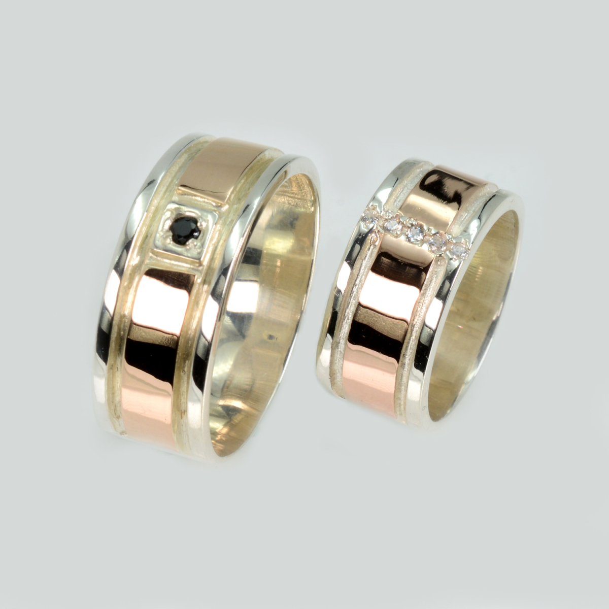 Пара обручальных колец из серебра (Обр1617)