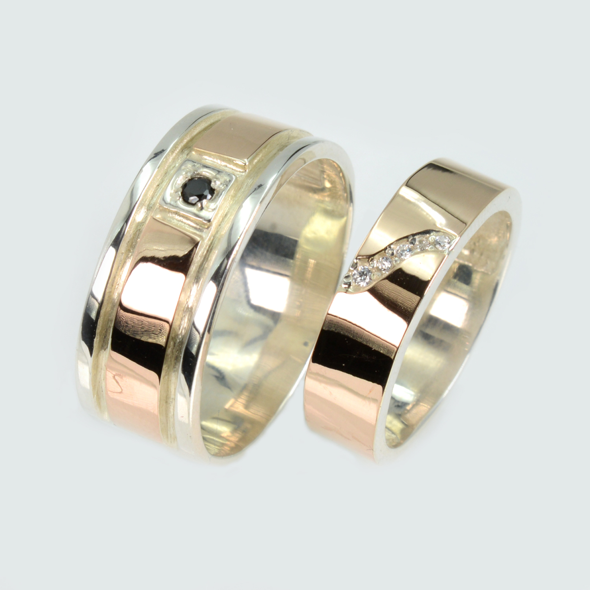 Пара обручальных колец из серебра с золотом (Обр30Обр17)