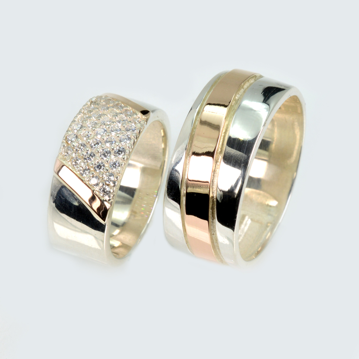 Пара обручальных колец из серебра с золотом (Обр33Обр19)