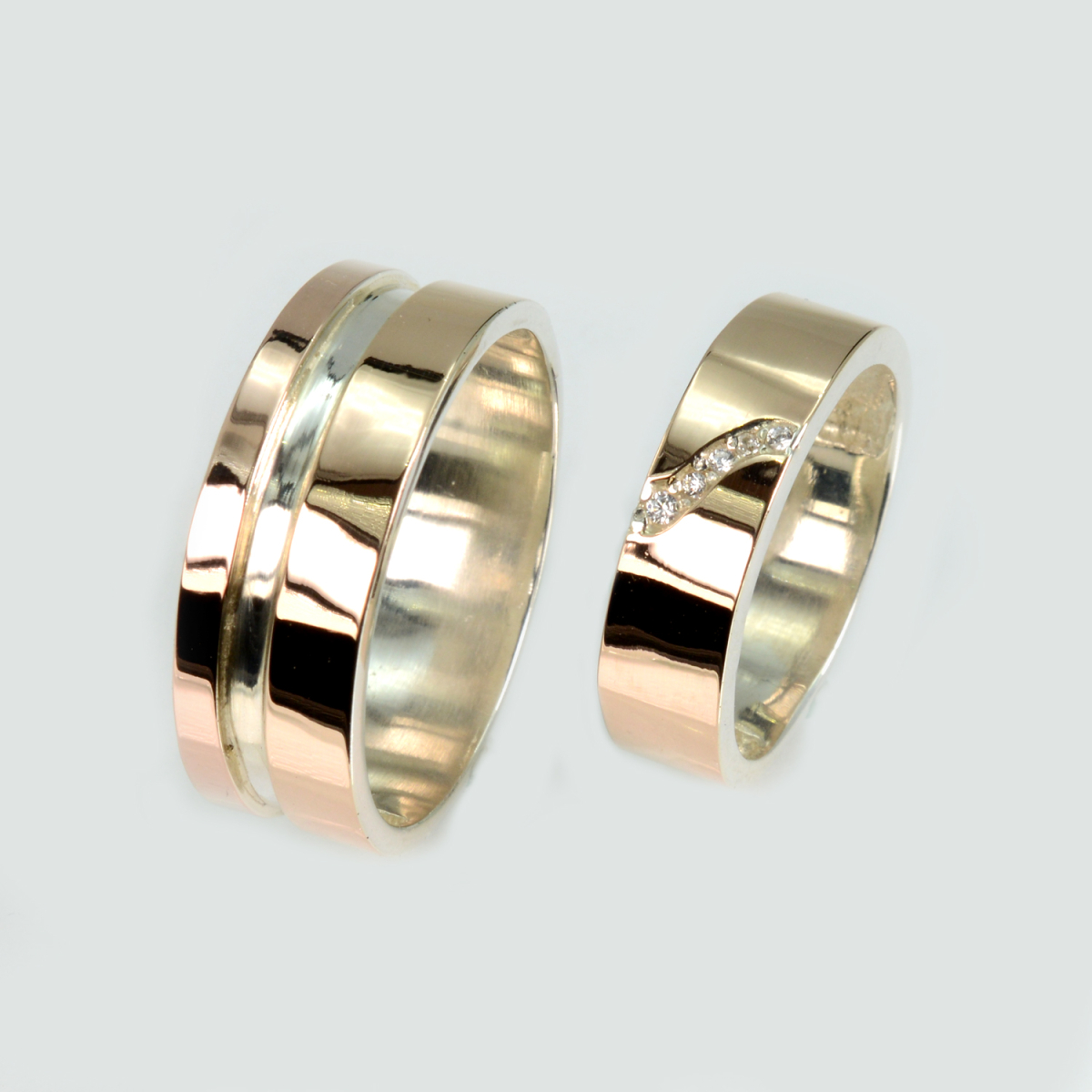 Пара обручальных колец из серебра с золотом (Обр30Обр20)