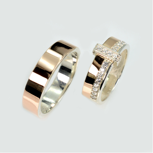 Пара обручальных колец из серебра