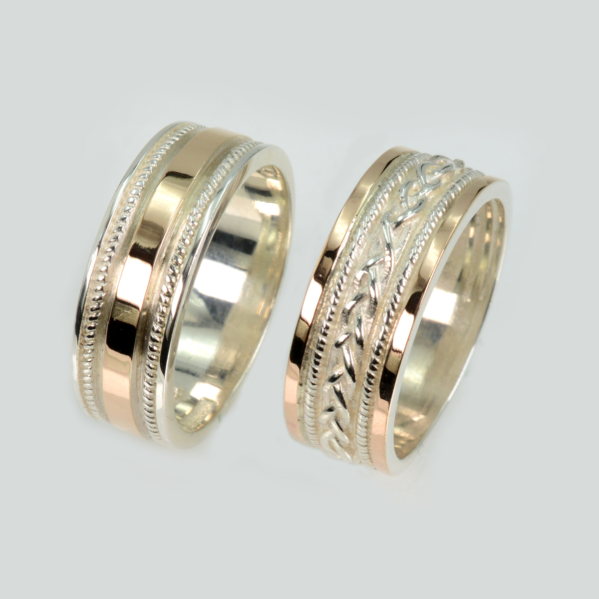 Пара обручальных колец из серебра с золотом (Обр22Обр43)