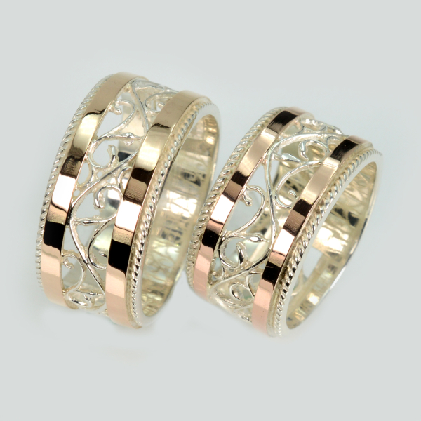 Обручальное кольцо из серебра с золотом (Обр25)