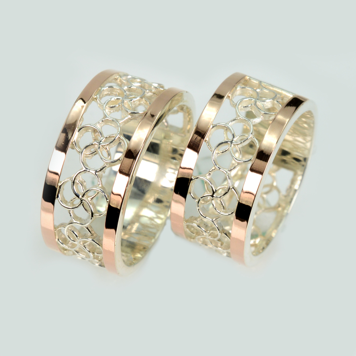 Пара срібних обручок з пластинами золота (Обр27Обр27)