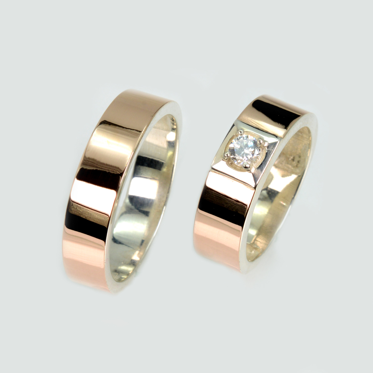 Пара обручальных колец из серебра с золотом (Обр2Обр31)