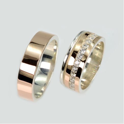 Пара срібних обручок