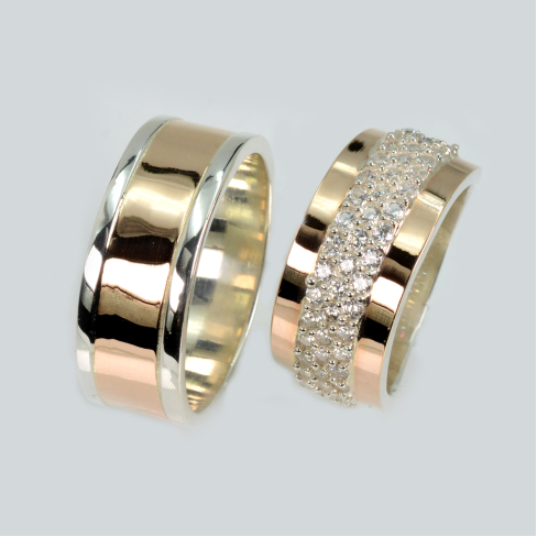 Пара обручок зі срібла