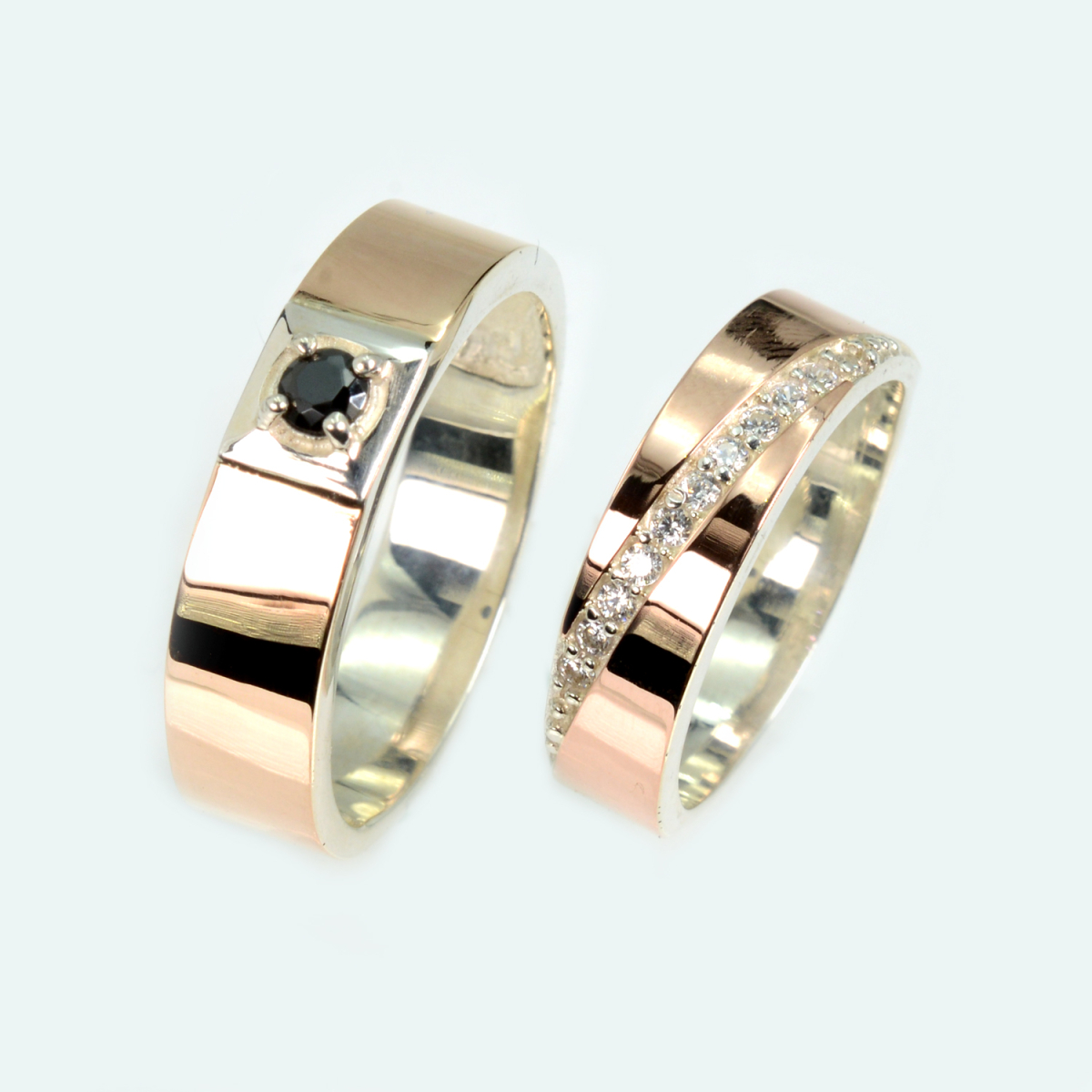 Пара обручальных колец из серебра с золотом (Обр31053к)