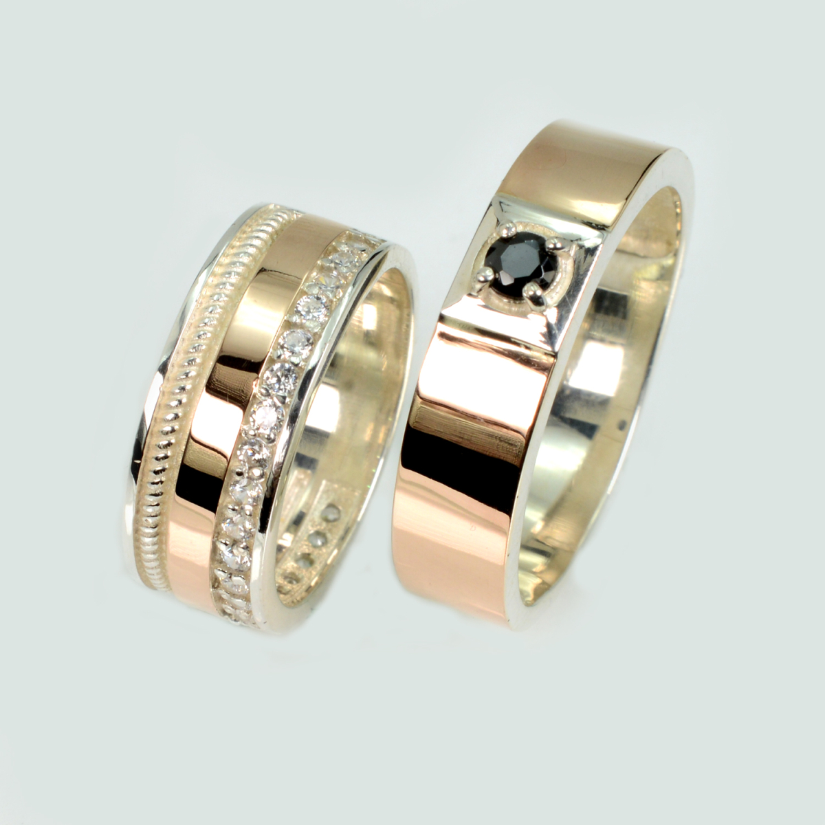 Пара обручальных колец из серебра с золотом (Обр23Обр31)