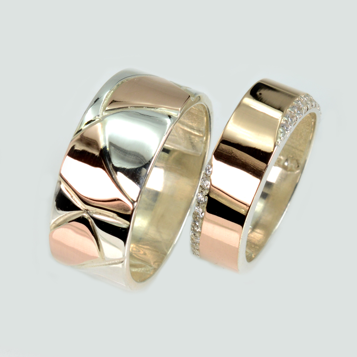 Пара обручальных колец из серебра с золотом (Обр35Обр32)