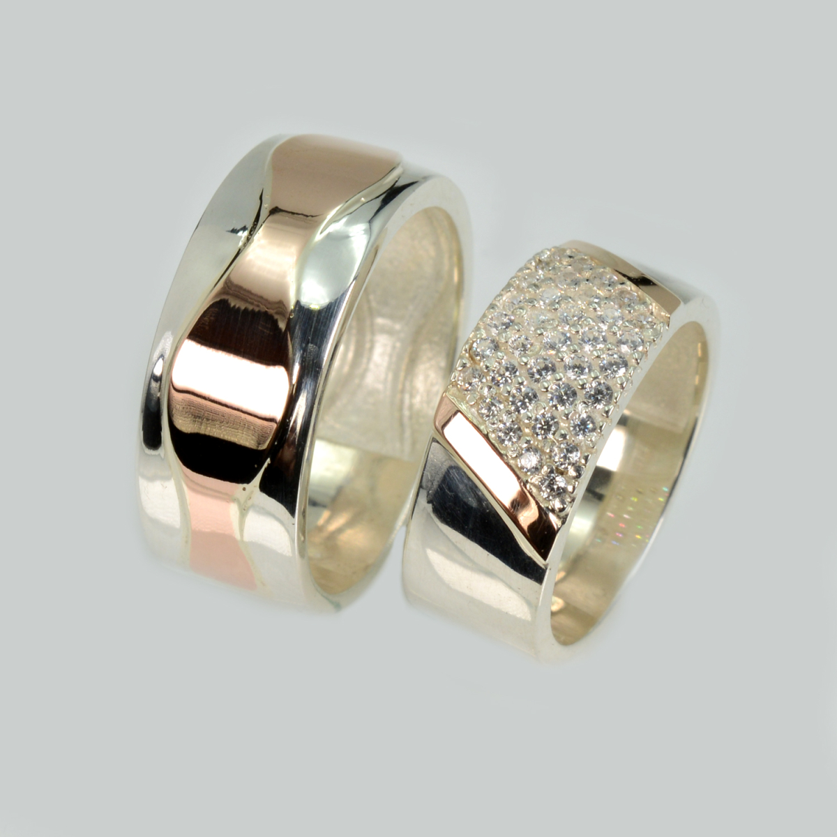 Пара обручальных колец из серебра с золотом (Обр37Обр33)