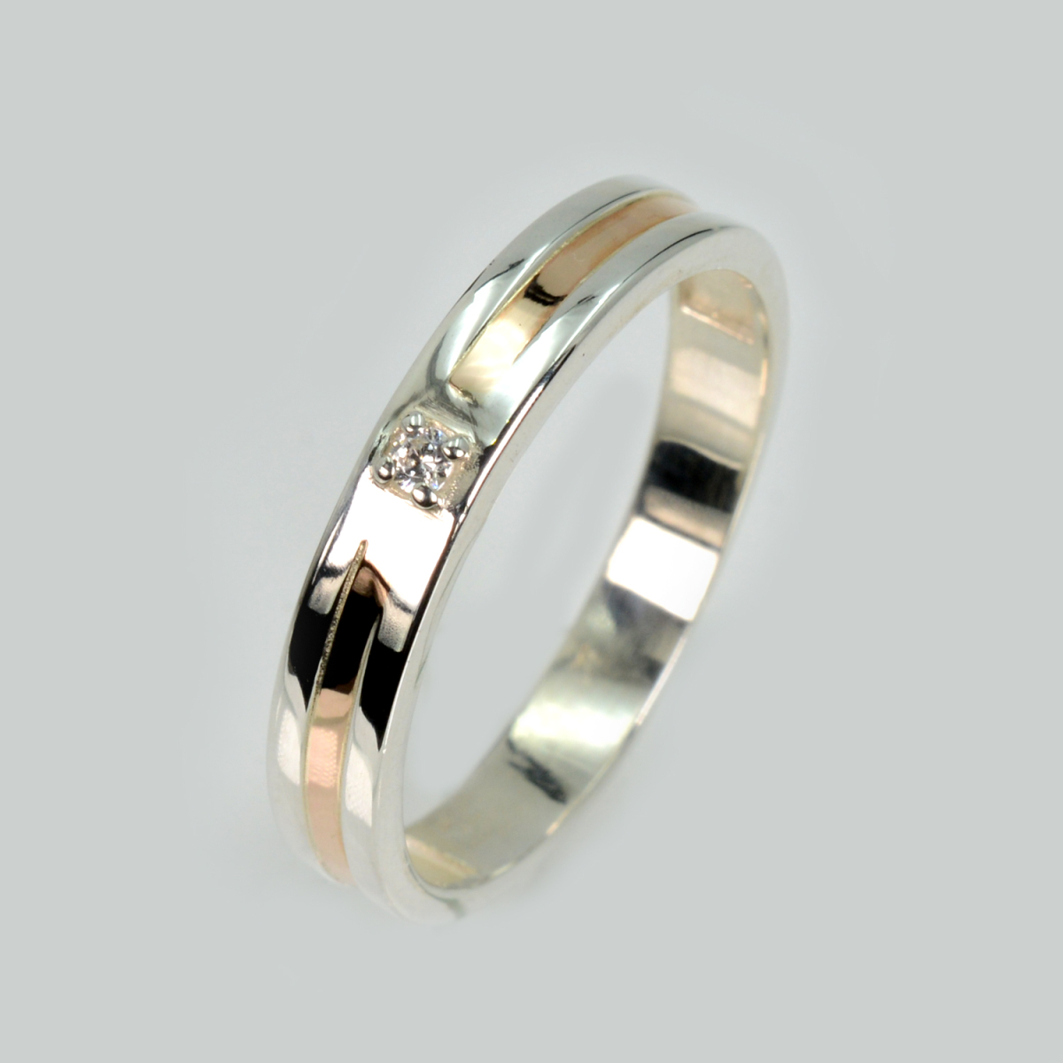 Обручальное кольцо из серебра и золота (Обр38)