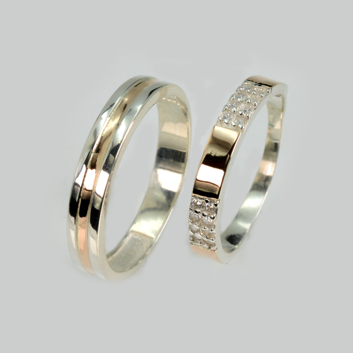 Пара обручальных колец из серебра с золотом (Обр39041к)