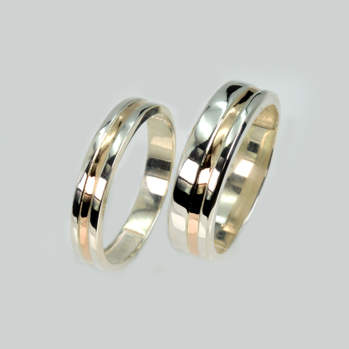 Пара обручальных колец из серебра с золотом (Обр39Обр41)