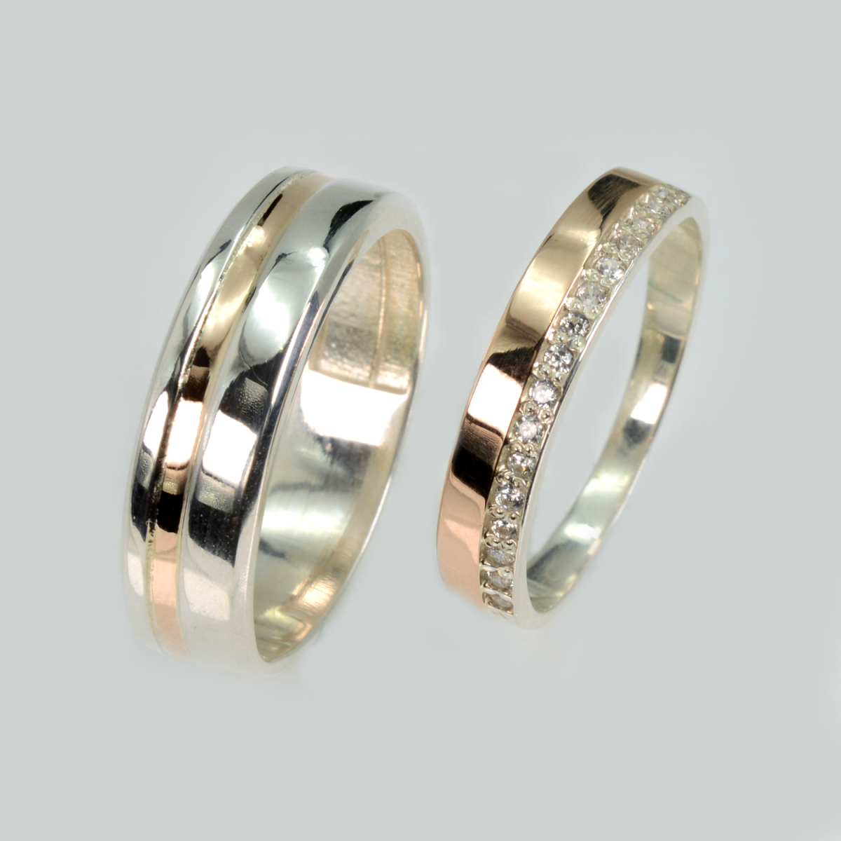 Пара обручальных колец из серебра с золотом (Обр41098к)