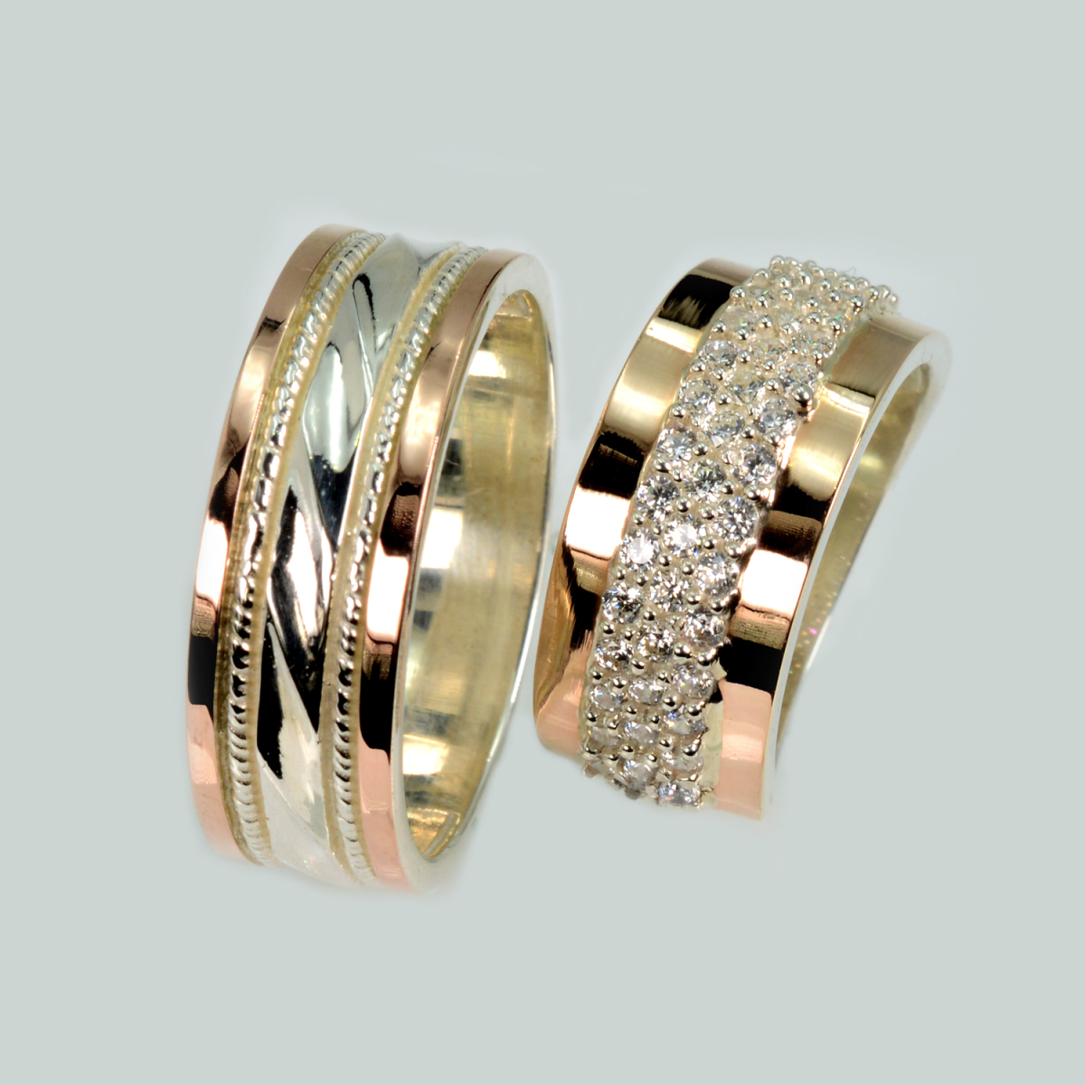 Пара обручальных колец из серебра с золотом (Обр42029к)