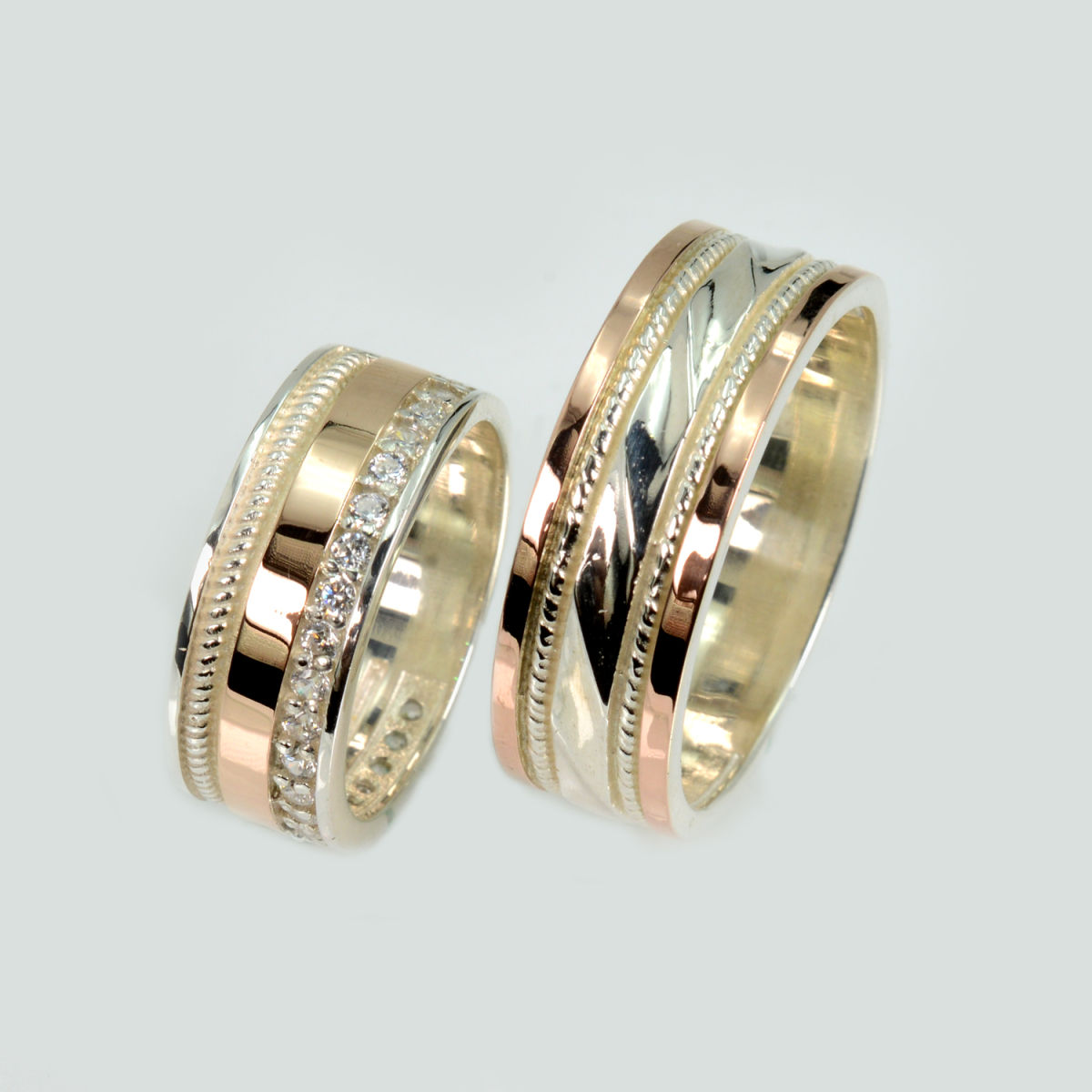 Пара обручальных колец из серебра с золотом (Обр23Обр42)