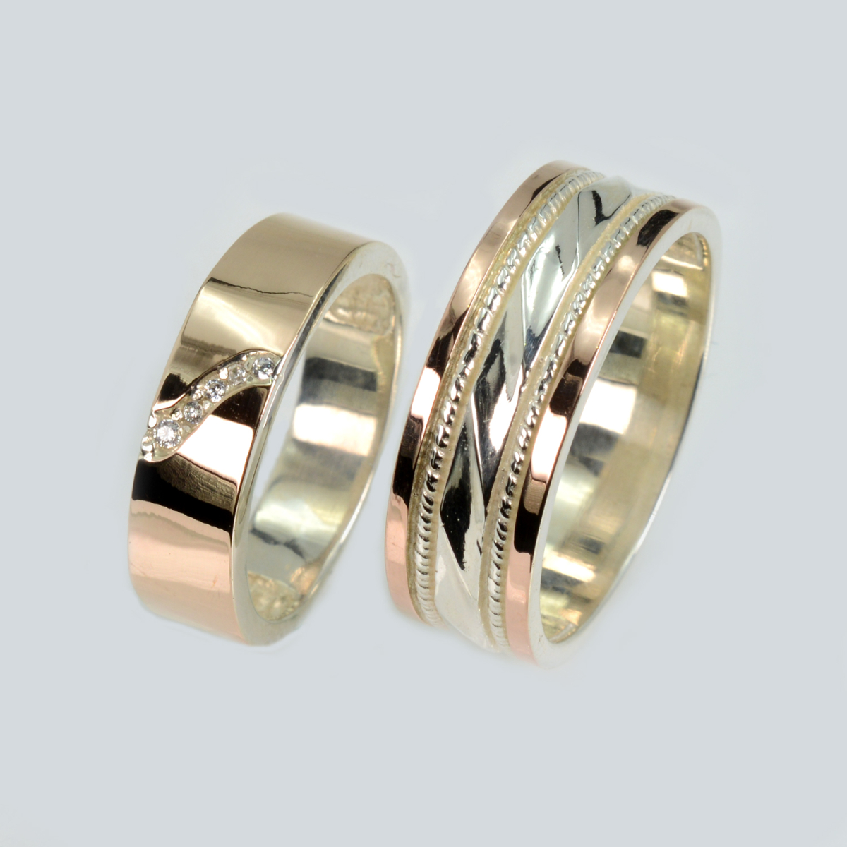 Пара обручальных колец из серебра с золотом (Обр30Обр42)