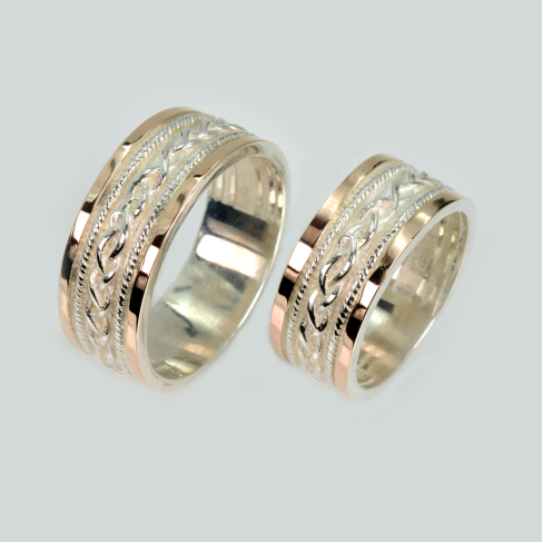 Пара срібних обручок з пластинами золота