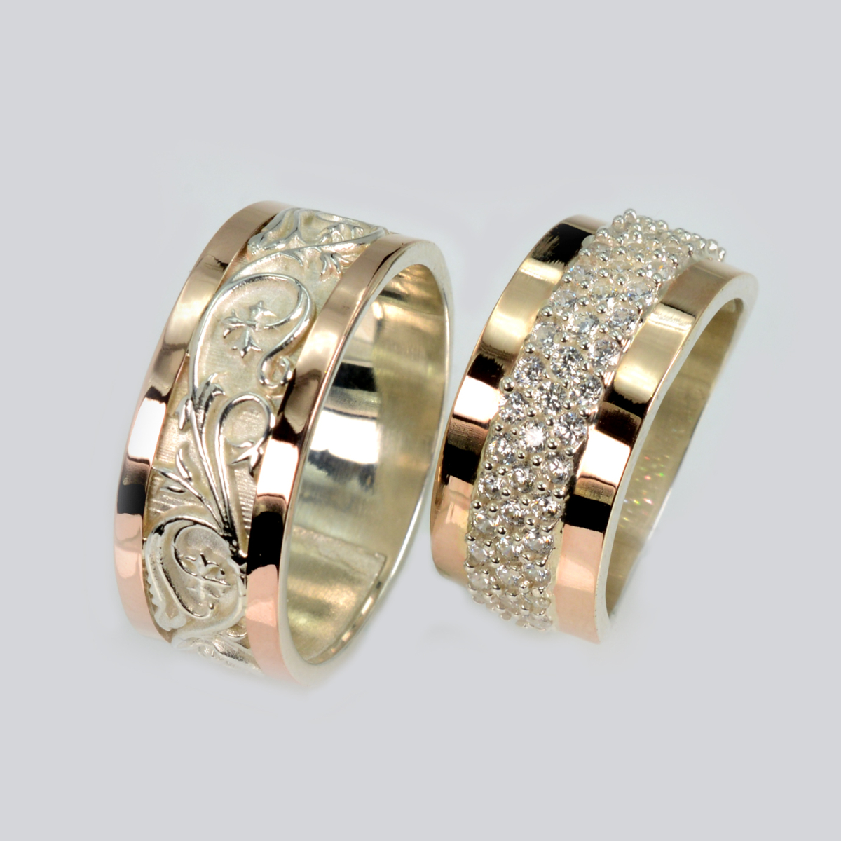 Пара обручальных колец из серебра с золотом (Обр44029к)