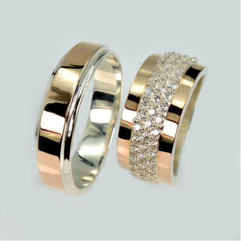 Пара обручальных колец из серебра