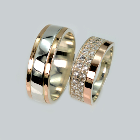 Пара серебряных обручальных колец