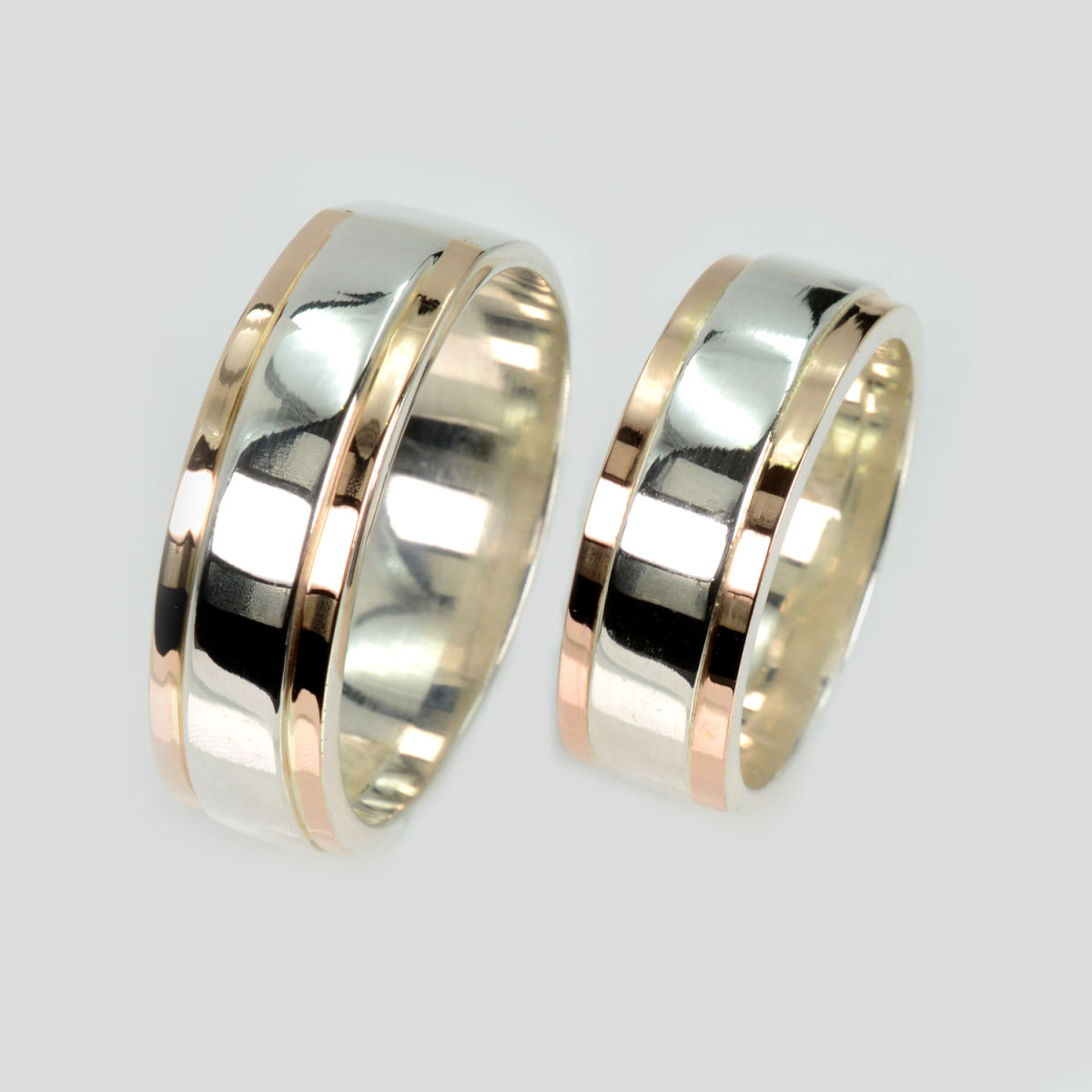 Пара обручальных колец из серебра 925 с пластинами золота 375 пробы (Обр6Обр6)