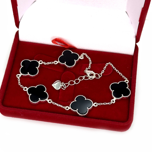 Серебряный браслет на руку  з клевером