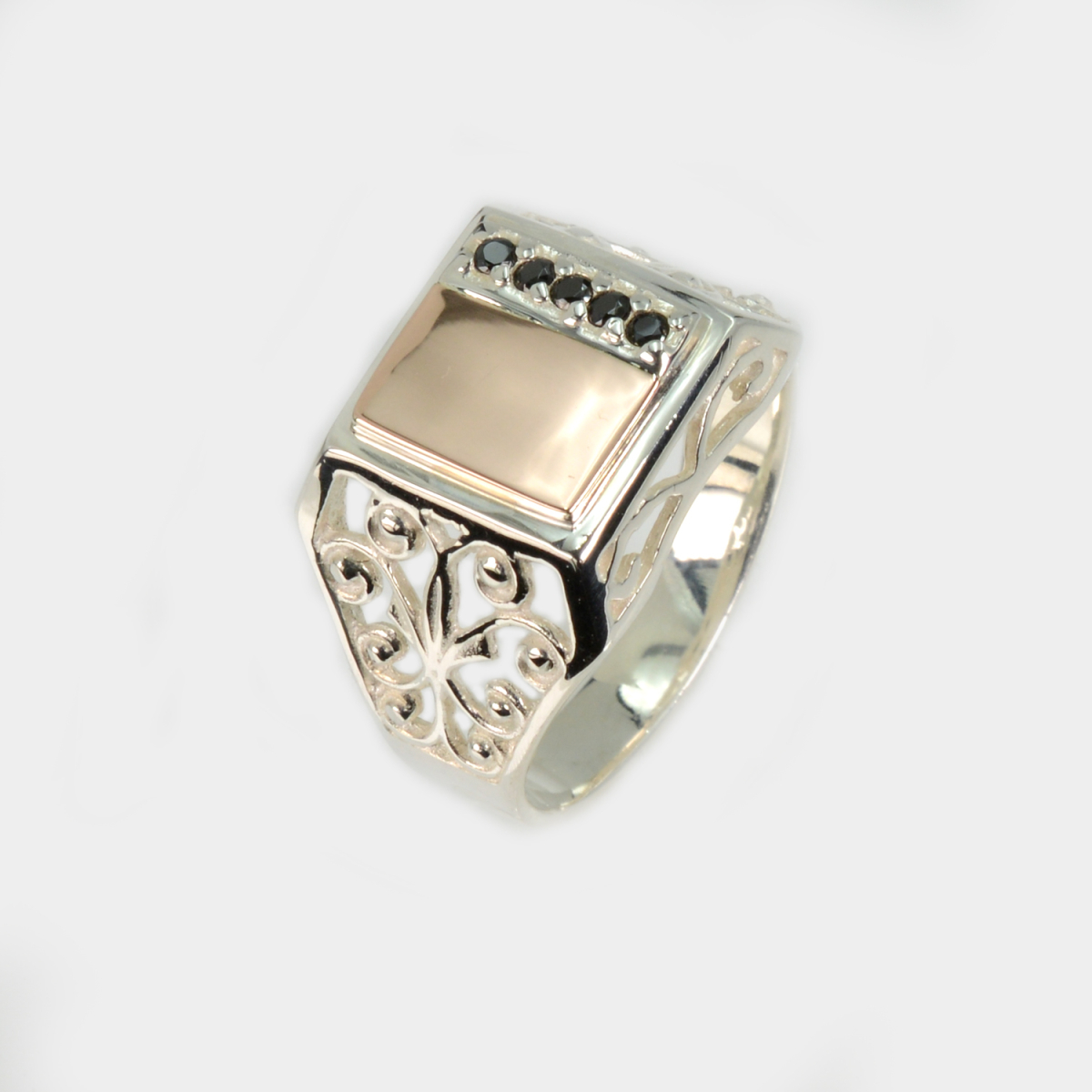 Серебряная печатка с напайками из золота (Мп6)