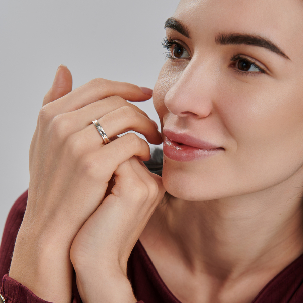 Обручальное кольцо из серебра и золота (Обр38)