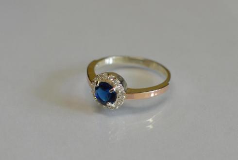 Серебряное кольцо с напайками из золота